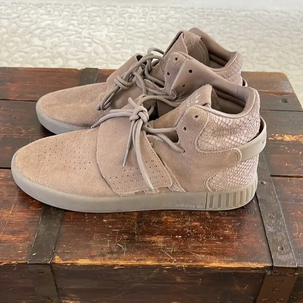 Men’s Adidas Tubular Invader Strap 750 Athletic Shoes Size 10 - Picture 1 of 7